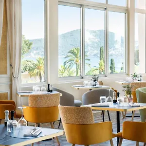 Grand Les Lecques Hotel